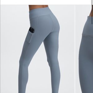 Fabletics High Waisted Pocket Legging
